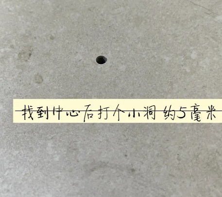 濮阳市瓷砖空鼓维修公司专业解答在瓷砖铺贴过程中，如果砂料搅拌不均匀，将会带来以下问题